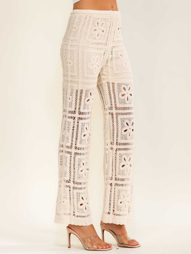 ELASTIC WAIST FLORAL CROCHET STRAIGHT LEG PANTS