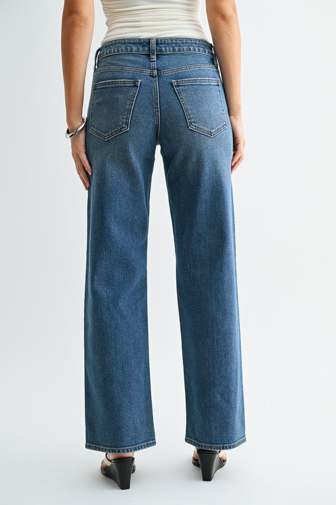 LOOSE LOW RISE STRETCH STRAIGHT DENIM