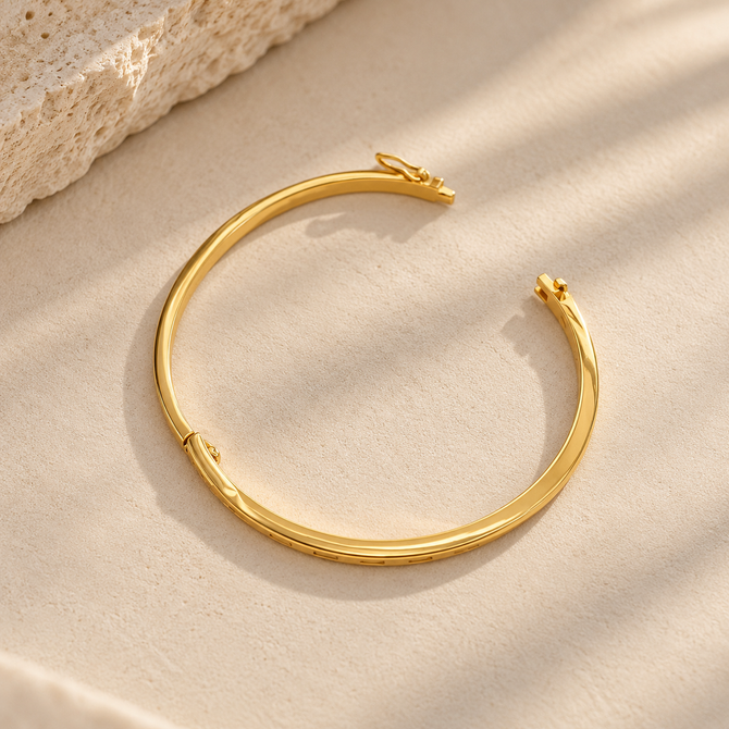 CUBIC ZIRCONIA BANGLE