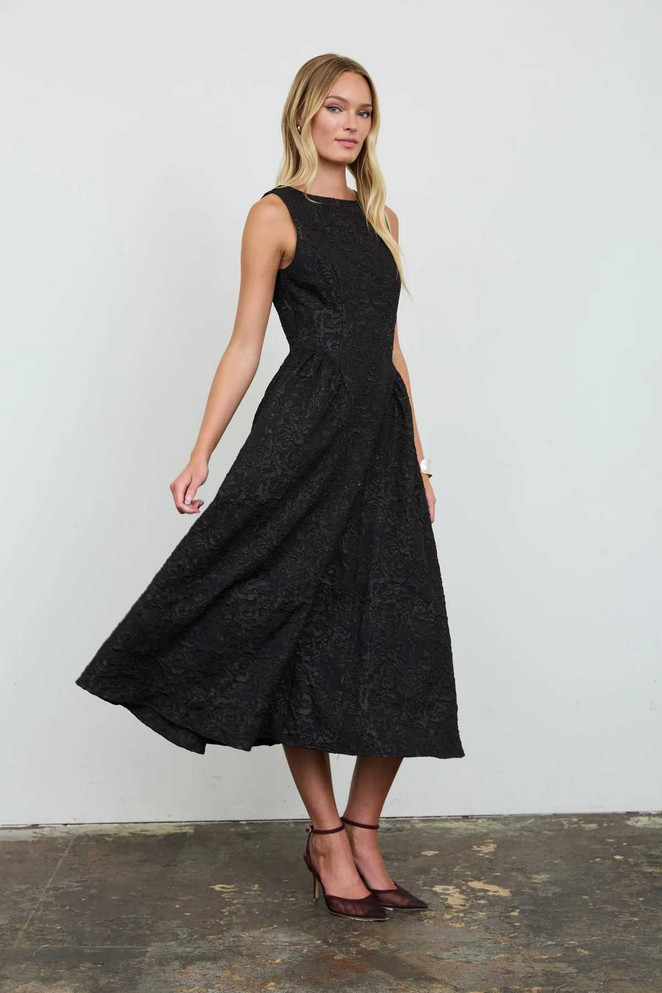 TEXTURED FLORAL JACQUARD BOAT NECK MIDI DRESS