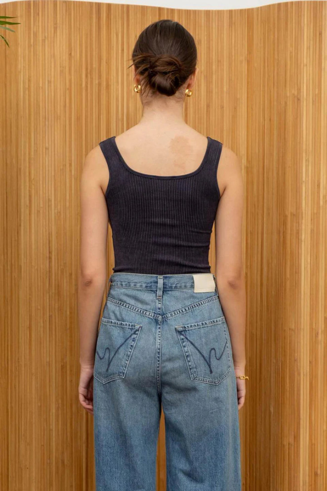 WASHED SEAMLESS CROP TOP