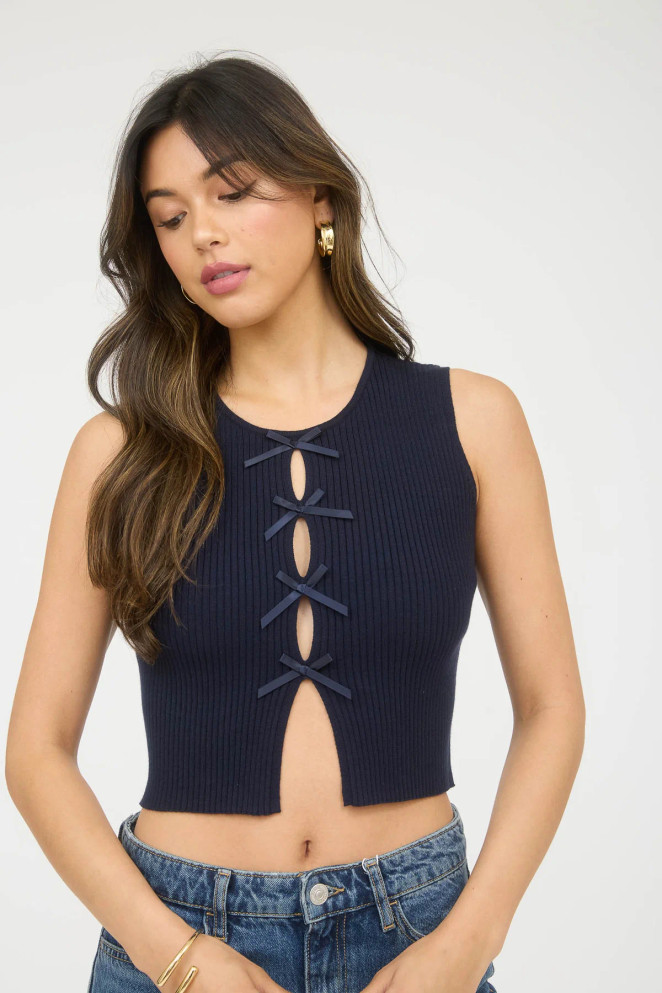 CUTOUT BOW DETAIL RIBBED SWEATER TOP