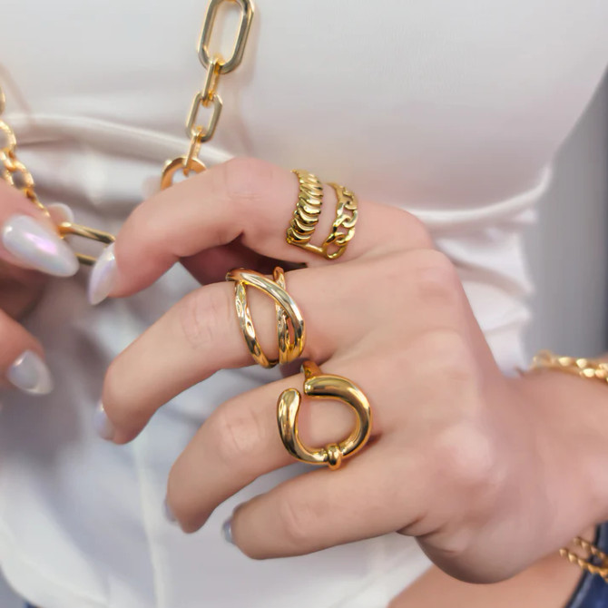 DOUBLE CROSS RING ADJUSTABLE GOLD RING