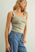 ESSENTIAL SLEEVELESS RIBBED KNIT TOP