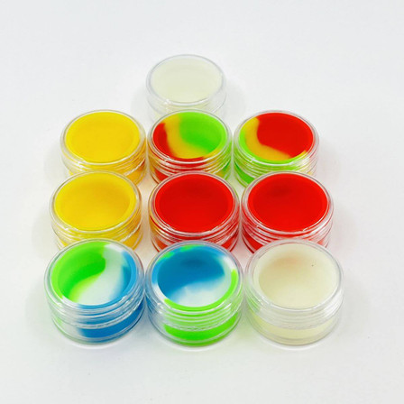 PLASTIC AND SILICONE LINER CONTAINER - 7ML