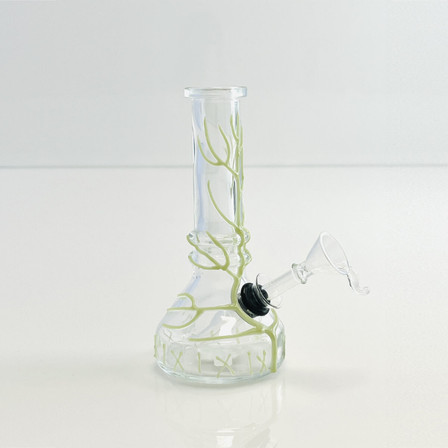 WATERPIPE 6" INCH - BEAKER GLOW IN THE DARK - ASSORTED DESIGN WATERPIPE 6" INCH - BEAKER GLOW IN THE DARK - ASSORTED DESIGN