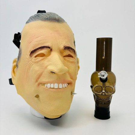 Gas Mask - Biden Character With Waterpipe (X6036)