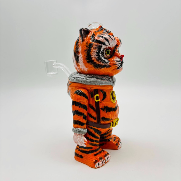 3D Character Waterpipe - 8 Inch - Assorted