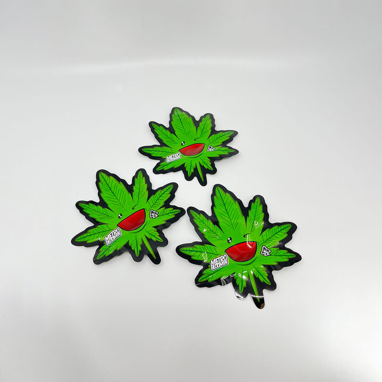 VCBAG1 BAGGIES - 3.5G - 1/8OZ - 100 COUNT PER PACK - ASSORTED DESINGNS