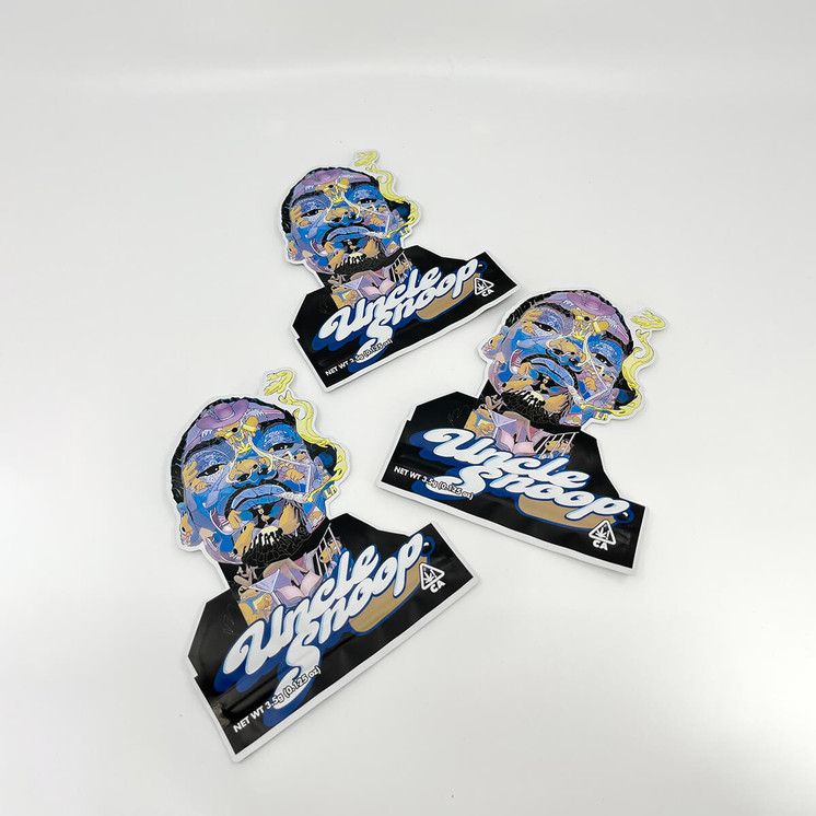 VCBAG1 BAGGIES - 3.5G - 1/8OZ - 100 COUNT PER PACK - ASSORTED DESINGNS