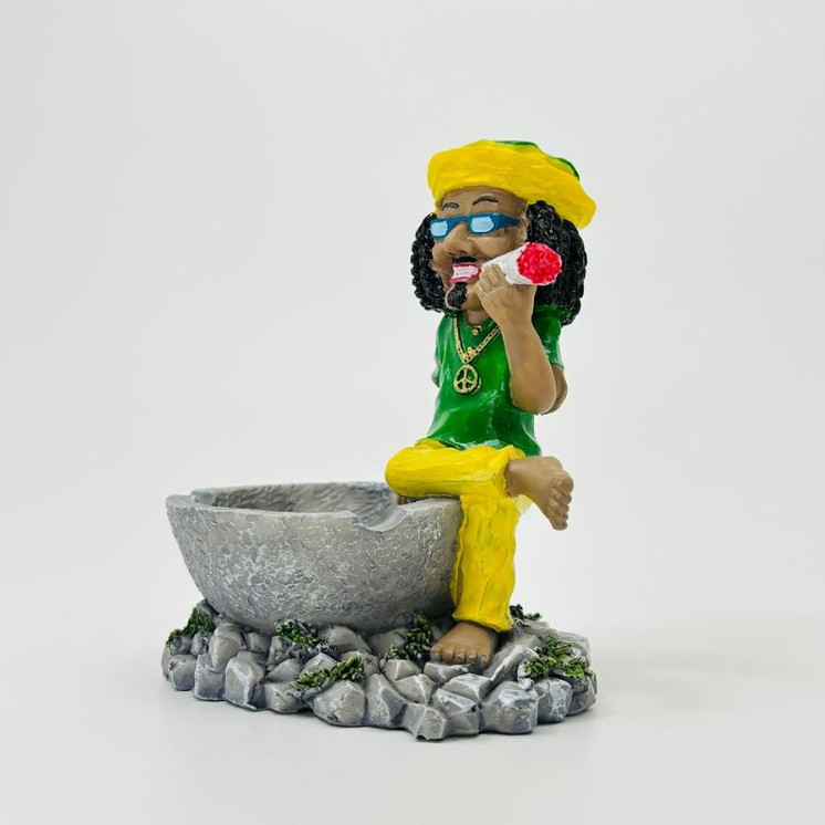 Ashtray Polystone - Small - Price Per Piece - Assorted Design 