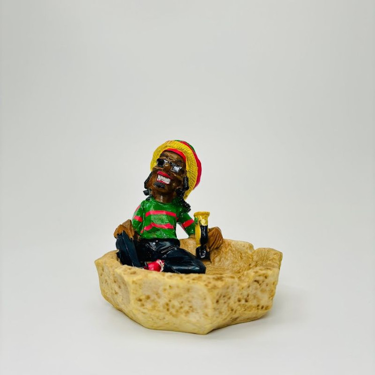 Ashtray Polystone - Small - Price Per Piece - Assorted Design 