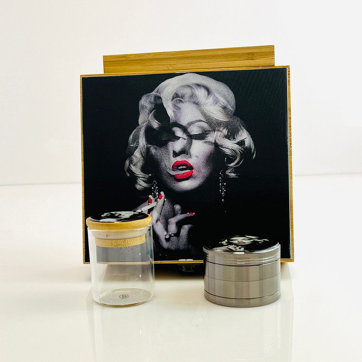 Bamboo Gift Box Small 3d With Grinder And Jar Large