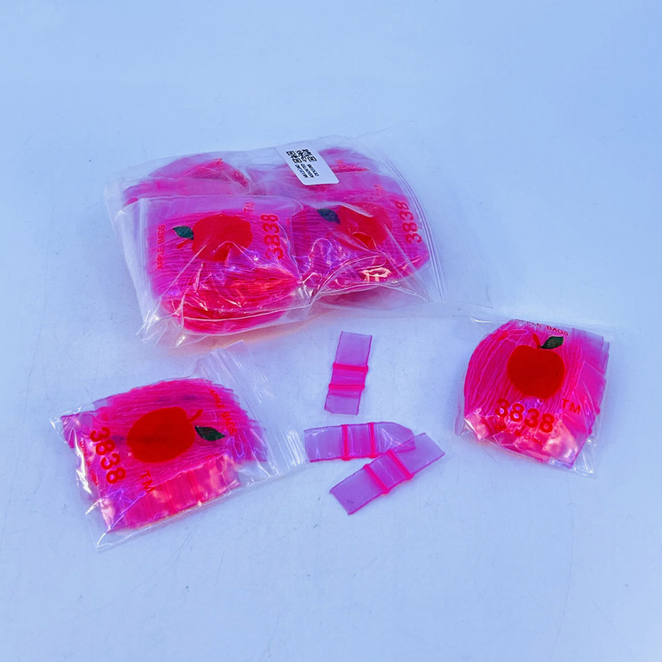 Apple Baggies 1212 - Ziplock 0.5 X 0.5 Inch - 100 Bags Per Pack - 10 Packs Per Box - Assorted Designs