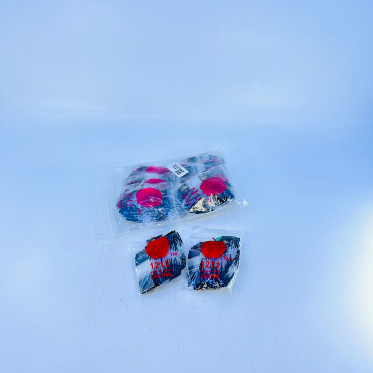 Apple Baggies 1212 - Ziplock 1/2"X1/2" Inch - 100 Bags Per Pack - 10 Packs Per Box - Assorted Designs