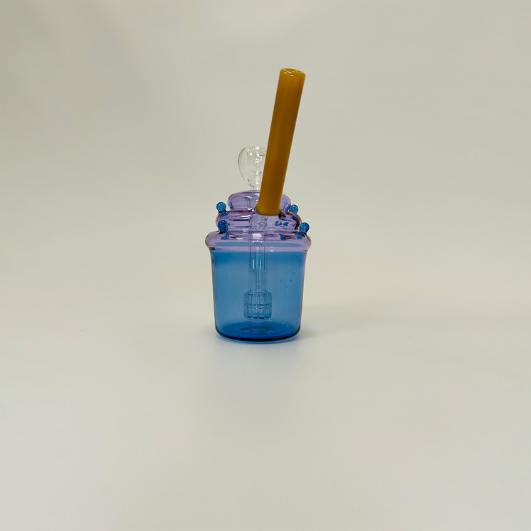 WPFC11 - 6 Inch Waterpipe - Cupcake