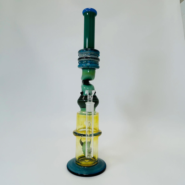 Waterpipe 17-inch Zong With Diablo Perc -YELLOW/GREEN