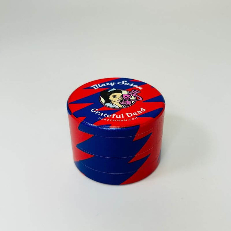 Blazy Susan X Grateful Dead Grinder - 63mm 4parts - Red and Blue SYF