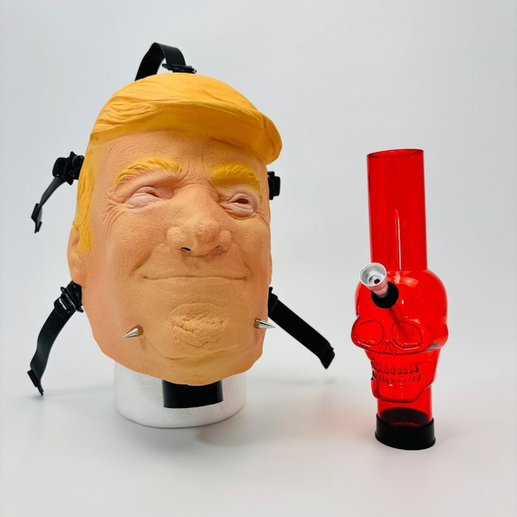 Character Trump Gas Mask With Waterpipe (X6037)