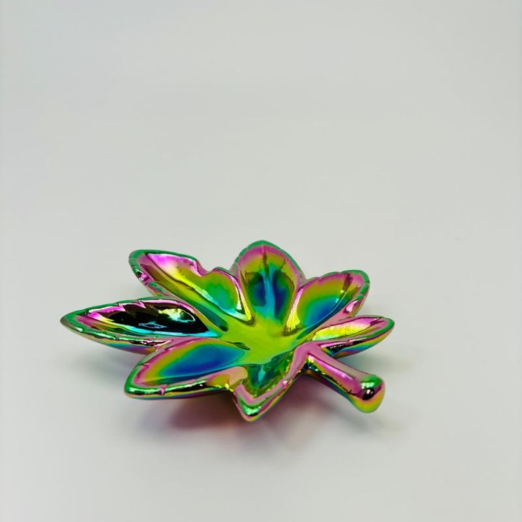 Porcelain Leaf Ash Tray