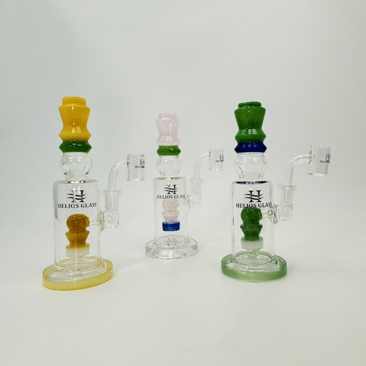 Helios - Glass Waterpipe Straight With Showerhead Perc - 8 Inches