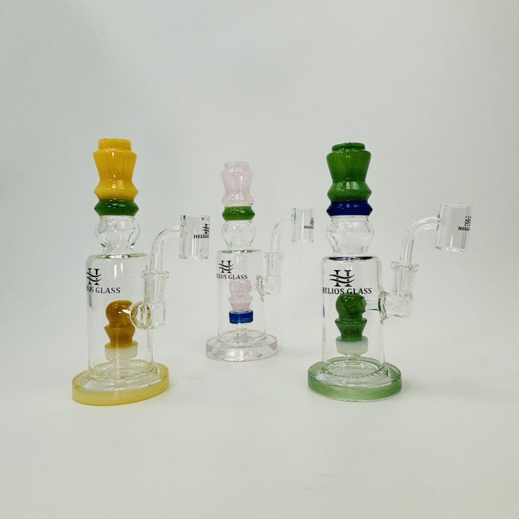 Helios - Glass Waterpipe Straight With Showerhead Perc - 8 Inches