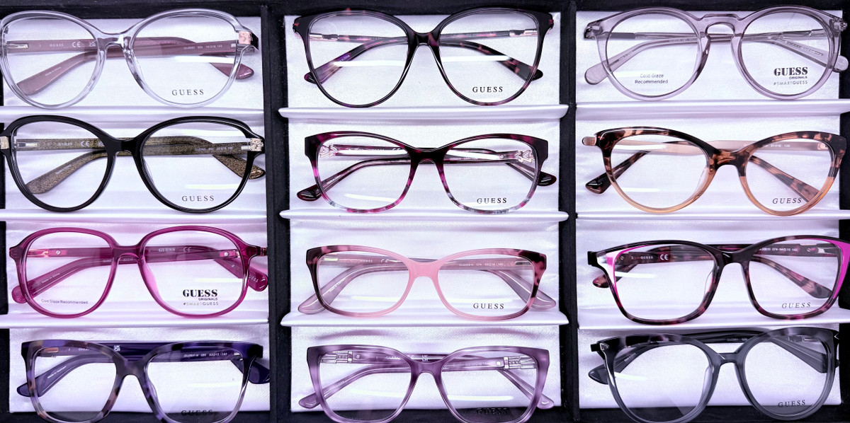 Guess Optical Kit #1, 12-piece eyeglass frame assortment in black, havana, blue and neutral finishes. Guess Optical Kit #1, 12-piece eyeglass frame assortment in black, havana, blue and neutral finishes.
