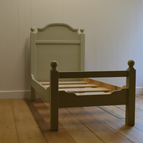 French Farm Bed