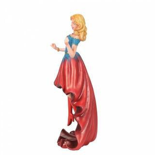 DC Showcase Supergirl Couture de Force Figurine