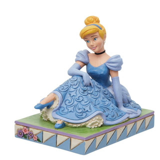 Disney Traditions Compassionate & Carefree Cinderella Figurine by Jim Shore 6013072