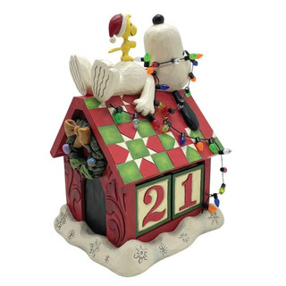 Snoopy Christmas Countdown Figurine by Jim Shore 6015027