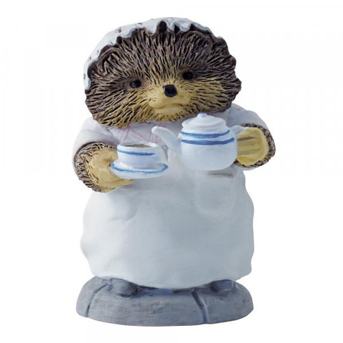 Beatrix Potter Mrs. Tiggy-Winkle Pouring Tea figurine