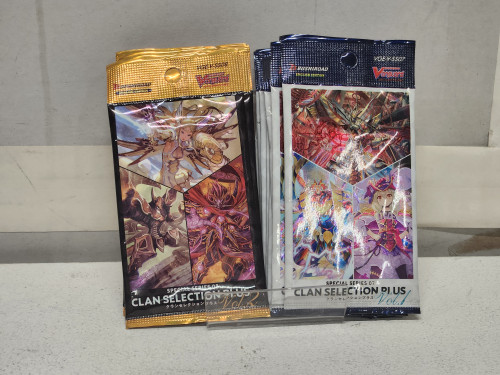 Cardfight! Vanguard Clan Selection plus 10x vol 1 6x vol 2