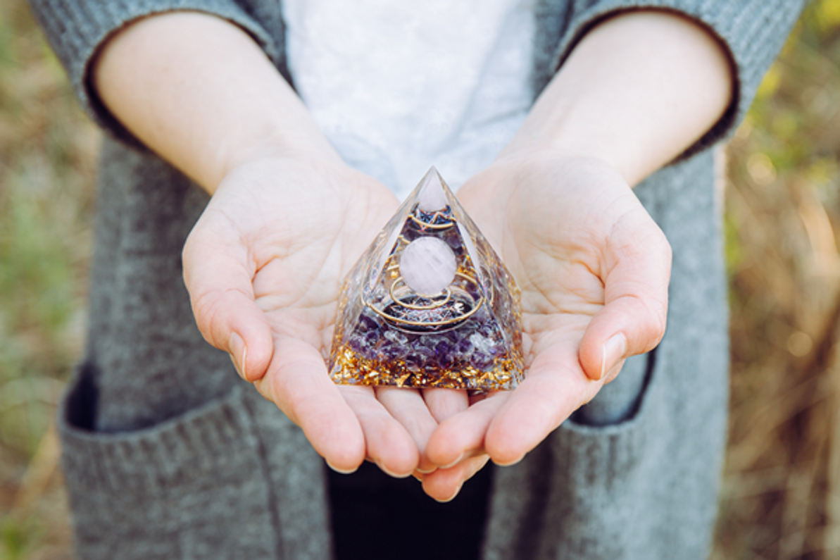 How to use Orgonite Pyramid?