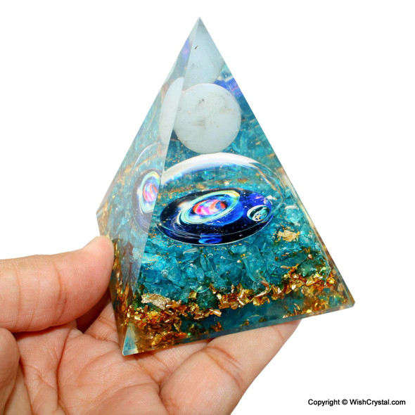 Apetite & Quartz Orgonite Cosmic Pyramid - 3 inch