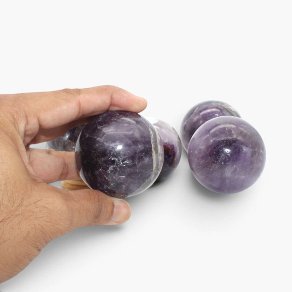 Amethyst spheres - 50 mm