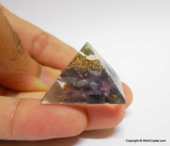 Amethyst Orgone Pyramid - 25 mm