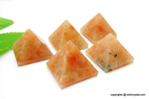 Sunstone Pyramid - 18 to 20 mm