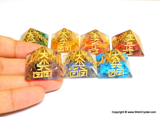 Set of 7 Chakra Orgonite Pyramids Engraved with Reiki Sign