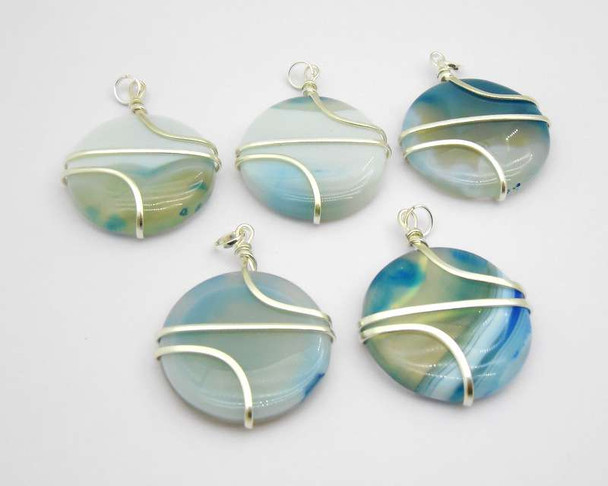 Blue Agate Round Wire wrapped pendant