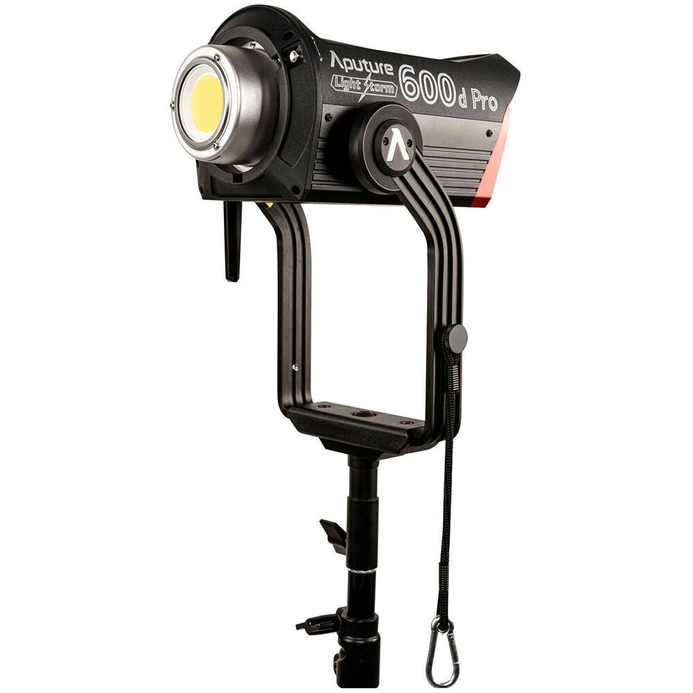 Aputure 600d Pro Light Storm COB Daylight LED 日光連續光燈