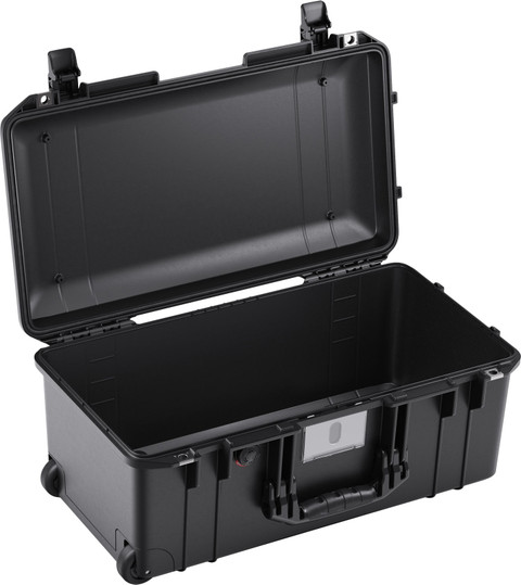 Pelican 1556 NF Air Case Black 空箱安全箱 - 空箱打開圖