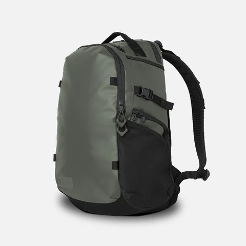 Wandrd STRATUS Photo 18L Wasatch Green 攝影背包 official gallery image 1