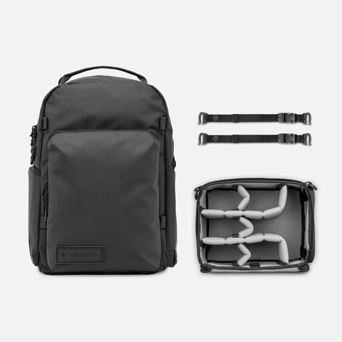 Wandrd PRVKE POCKET 31L Black 攝影背包套裝 official gallery image 1