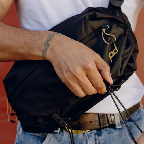 Peak Design Outdoor Sling 7L Black 輕量斜揹袋 (黑色)