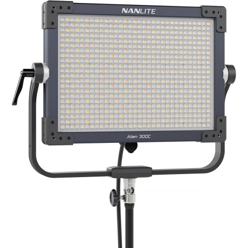 NanLite 南光 Alien 150C 300C RGB LED Panel 全彩補光燈