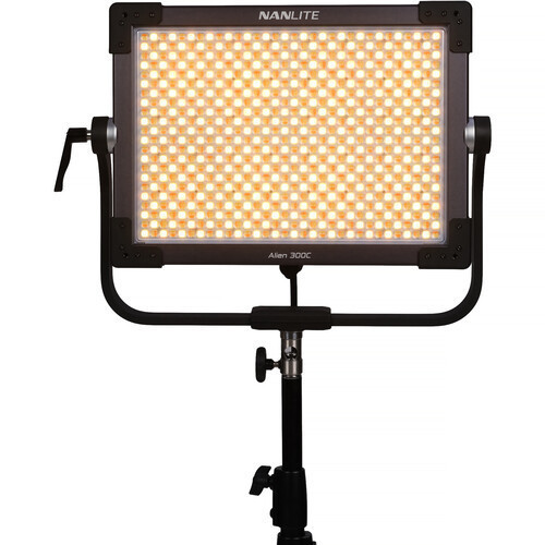 NanLite 南光 Alien 150C 300C RGB LED Panel 全彩補光燈