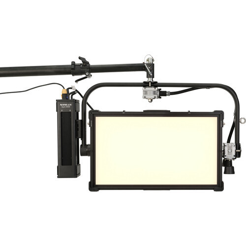 Nanlux 南光 Dyno 1200C RGBW LED Panel With Pole-Operated Yoke 平板燈 (帶杆控)