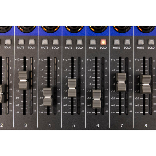Zoom LiveTrak L12 next 14x4 Digital Mixer and Recorder 數位混音器錄音機