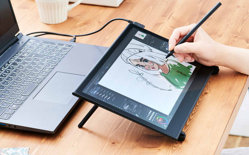 Wacom Movink 13 桌面創作情境